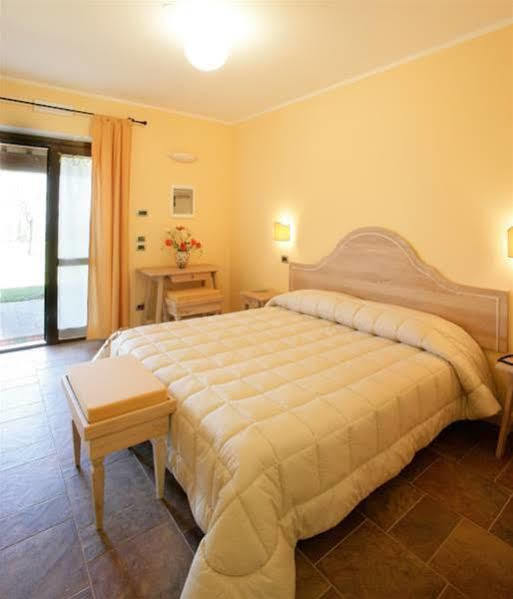 Country House Poggio Fiorito อัสซิซี ภายนอก รูปภาพ