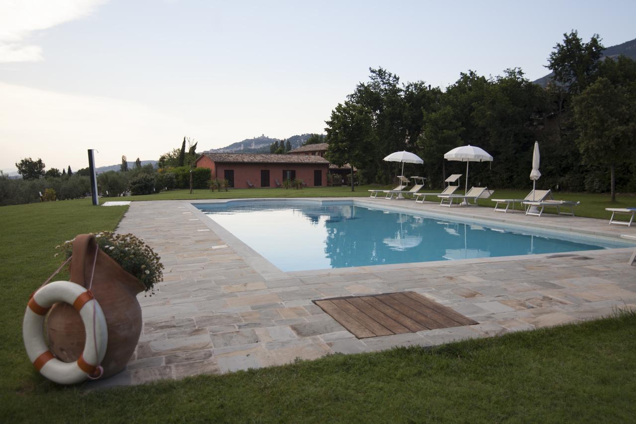 Country House Poggio Fiorito อัสซิซี ภายนอก รูปภาพ