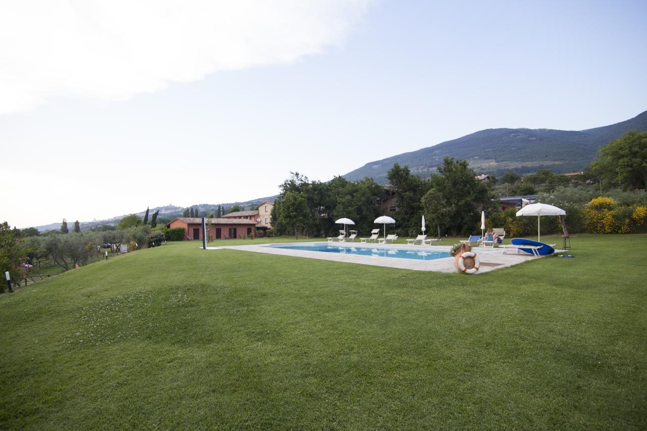 Country House Poggio Fiorito อัสซิซี ภายนอก รูปภาพ