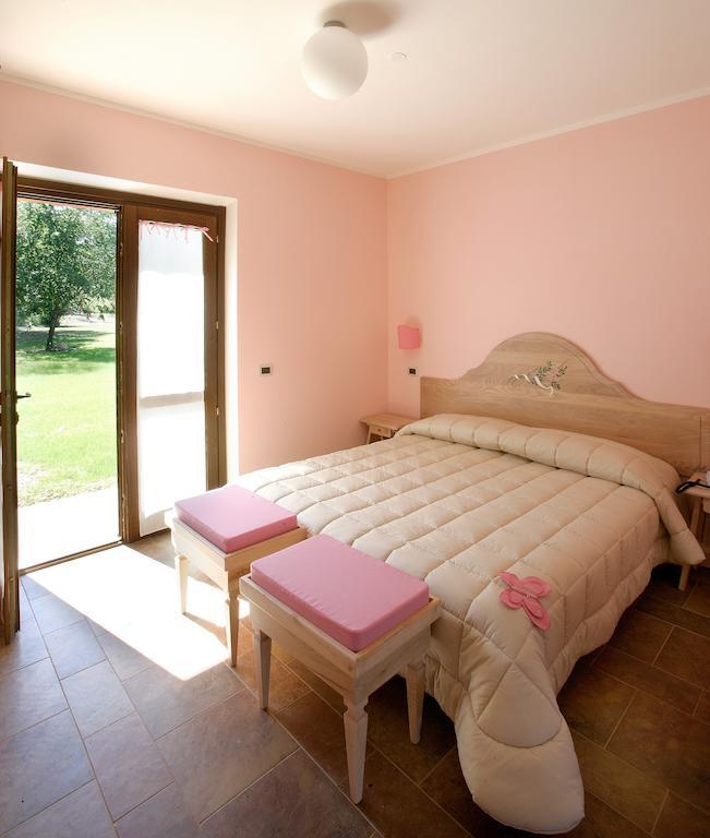 Country House Poggio Fiorito อัสซิซี ห้อง รูปภาพ